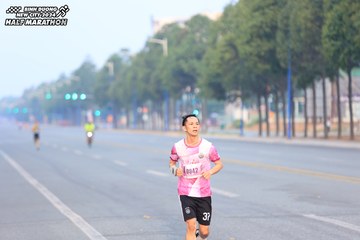 BINH DUONG NEW CITY HALF MARATHON 2024 - Ảnh #1739594