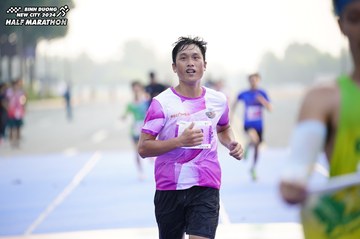BINH DUONG NEW CITY HALF MARATHON 2024 - Ảnh #1756947