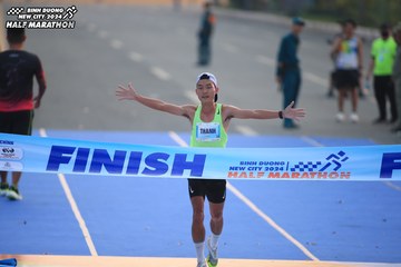 BINH DUONG NEW CITY HALF MARATHON 2024 - Ảnh #1738617