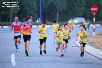 BINH DUONG NEW CITY HALF MARATHON 2024 - Ảnh #1726328