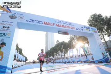 BINH DUONG NEW CITY HALF MARATHON 2024 - Ảnh #1820327