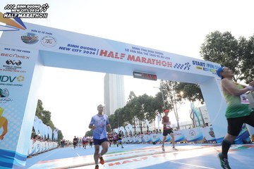 BINH DUONG NEW CITY HALF MARATHON 2024 - Ảnh #1821409