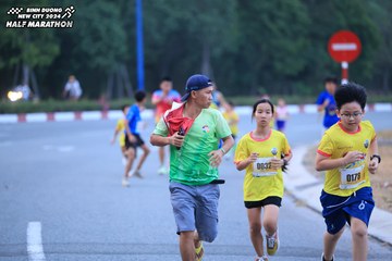 BINH DUONG NEW CITY HALF MARATHON 2024 - Ảnh #1726201