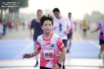 BINH DUONG NEW CITY HALF MARATHON 2024 - Ảnh #1761692