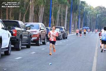 BINH DUONG NEW CITY HALF MARATHON 2024 - Ảnh #1755841