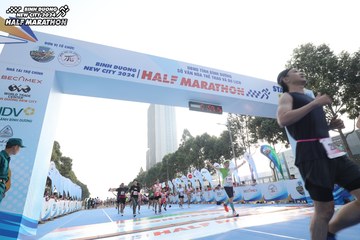 BINH DUONG NEW CITY HALF MARATHON 2024 - Ảnh #1821801