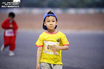 BINH DUONG NEW CITY HALF MARATHON 2024 - Ảnh #1725812