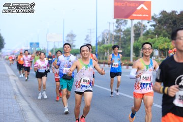 BINH DUONG NEW CITY HALF MARATHON 2024 - Ảnh #1770829