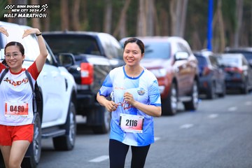 BINH DUONG NEW CITY HALF MARATHON 2024 - Ảnh #1755484