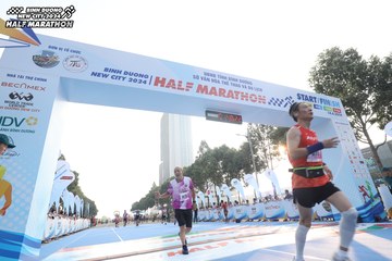 BINH DUONG NEW CITY HALF MARATHON 2024 - Ảnh #1820928