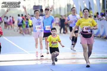 BINH DUONG NEW CITY HALF MARATHON 2024 - Ảnh #1759882
