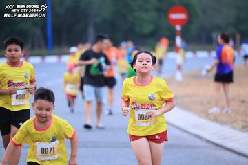 BINH DUONG NEW CITY HALF MARATHON 2024 - Ảnh #1726549