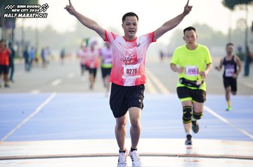 BINH DUONG NEW CITY HALF MARATHON 2024 - Ảnh #1761511