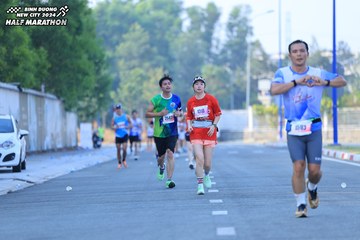BINH DUONG NEW CITY HALF MARATHON 2024 - Ảnh #1764547
