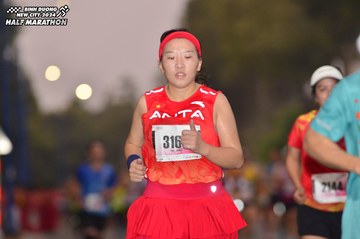 BINH DUONG NEW CITY HALF MARATHON 2024 - Ảnh #1741012