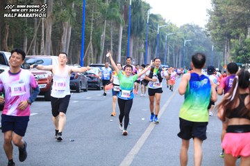 BINH DUONG NEW CITY HALF MARATHON 2024 - Ảnh #1750146