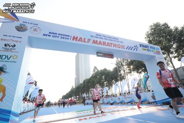 BINH DUONG NEW CITY HALF MARATHON 2024 - Ảnh #1821589