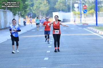 BINH DUONG NEW CITY HALF MARATHON 2024 - Ảnh #1771133