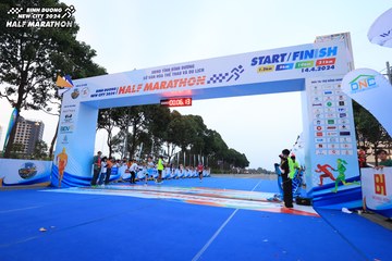 BINH DUONG NEW CITY HALF MARATHON 2024 - Ảnh #1729465