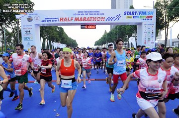 BINH DUONG NEW CITY HALF MARATHON 2024 - Ảnh #1770506