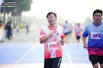 BINH DUONG NEW CITY HALF MARATHON 2024 - Ảnh #1758425