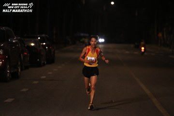 BINH DUONG NEW CITY HALF MARATHON 2024 - Ảnh #1739919