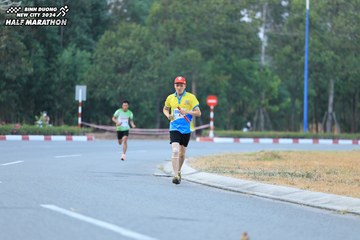 BINH DUONG NEW CITY HALF MARATHON 2024 - Ảnh #1735535