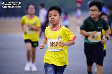 BINH DUONG NEW CITY HALF MARATHON 2024 - Ảnh #1725269