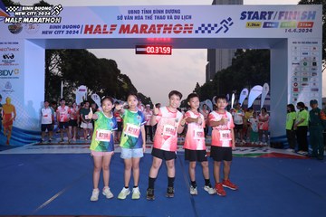 BINH DUONG NEW CITY HALF MARATHON 2024 - Ảnh #1738016