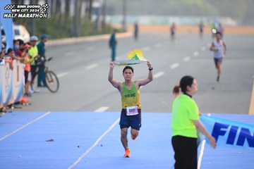 BINH DUONG NEW CITY HALF MARATHON 2024 - Ảnh #1739035