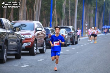 BINH DUONG NEW CITY HALF MARATHON 2024 - Ảnh #1755758