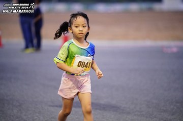 BINH DUONG NEW CITY HALF MARATHON 2024 - Ảnh #1725663