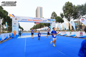 BINH DUONG NEW CITY HALF MARATHON 2024 - Ảnh #1736096