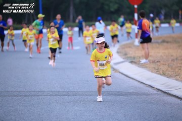 BINH DUONG NEW CITY HALF MARATHON 2024 - Ảnh #1726619