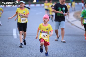BINH DUONG NEW CITY HALF MARATHON 2024 - Ảnh #1726559
