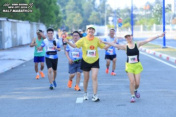 BINH DUONG NEW CITY HALF MARATHON 2024 - Ảnh #1770646