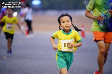 BINH DUONG NEW CITY HALF MARATHON 2024 - Ảnh #1725491