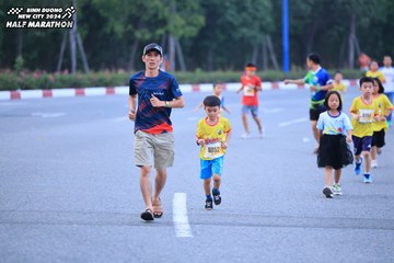 BINH DUONG NEW CITY HALF MARATHON 2024 - Ảnh #1726501