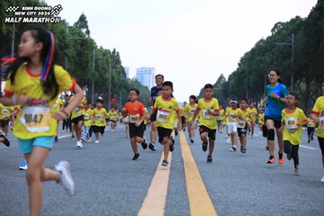BINH DUONG NEW CITY HALF MARATHON 2024 - Ảnh #1727759