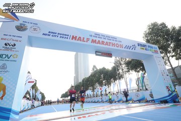 BINH DUONG NEW CITY HALF MARATHON 2024 - Ảnh #1820451