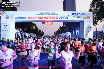 BINH DUONG NEW CITY HALF MARATHON 2024 - Ảnh #1737370