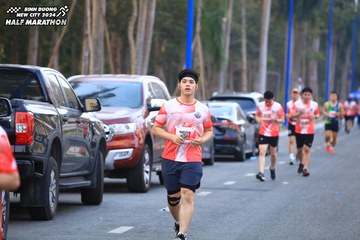 BINH DUONG NEW CITY HALF MARATHON 2024 - Ảnh #1756276