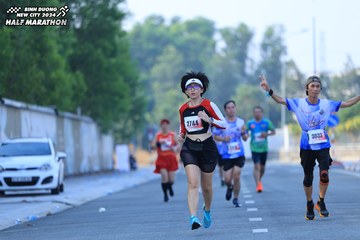 BINH DUONG NEW CITY HALF MARATHON 2024 - Ảnh #1764429