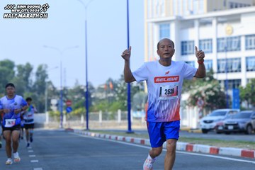 BINH DUONG NEW CITY HALF MARATHON 2024 - Ảnh #1767104