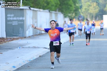 BINH DUONG NEW CITY HALF MARATHON 2024 - Ảnh #1771635