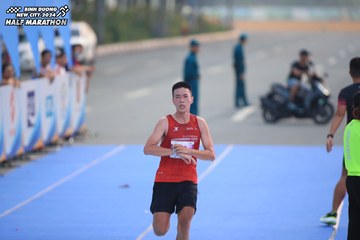 BINH DUONG NEW CITY HALF MARATHON 2024 - Ảnh #1738535