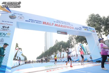 BINH DUONG NEW CITY HALF MARATHON 2024 - Ảnh #1822233