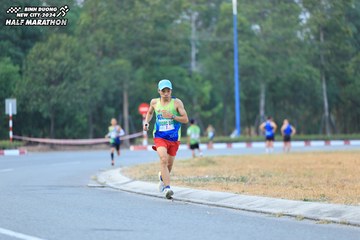 BINH DUONG NEW CITY HALF MARATHON 2024 - Ảnh #1735659