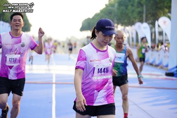 BINH DUONG NEW CITY HALF MARATHON 2024 - Ảnh #1760273