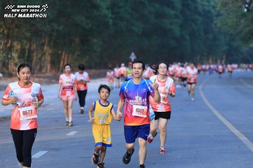 BINH DUONG NEW CITY HALF MARATHON 2024 - Ảnh #1772076